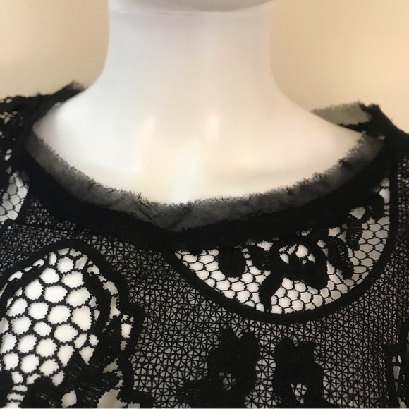Lacey Crochet Top / short sleeves / size Sm - Picture 8 of 14